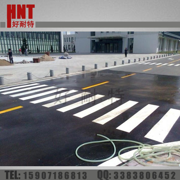 道路劃線來(lái)好耐特?湖北劃線圖片