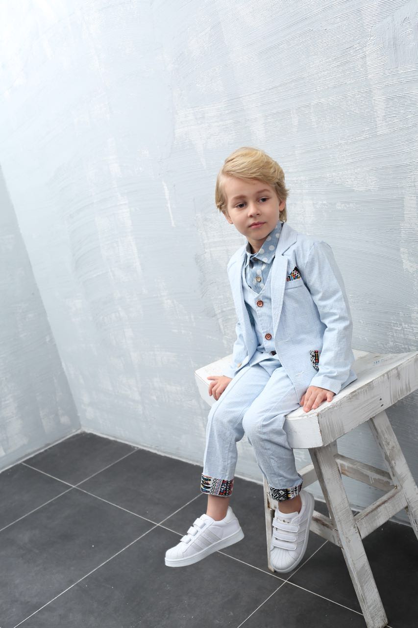 男孩服裝兒童服裝代理加盟 童裝代理加盟電話 哪家適合童裝代理加盟