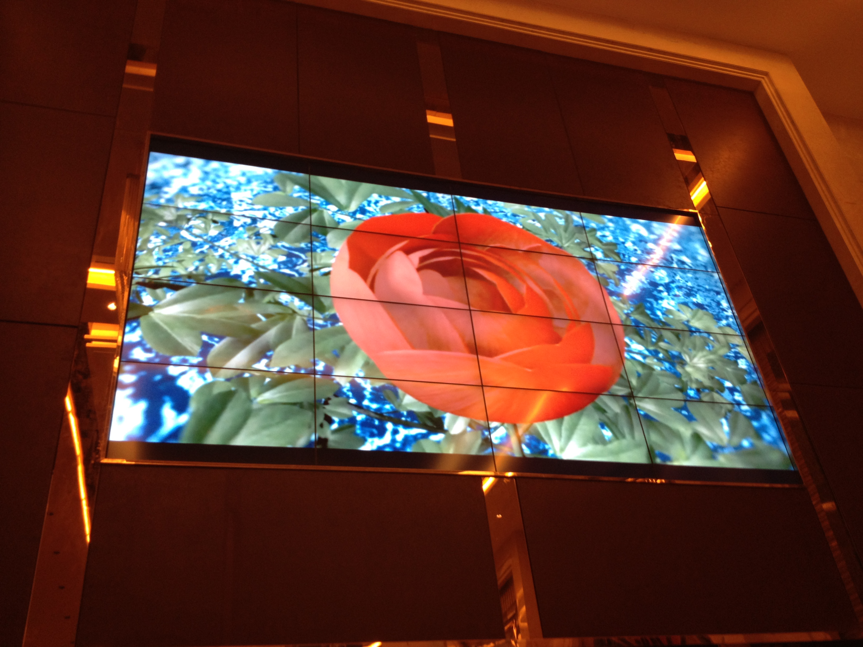LG 49寸3.5mm超窄邊液晶拼接屏廠家