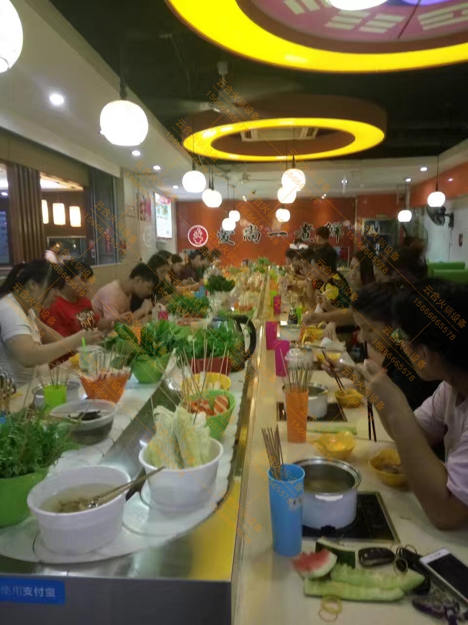 旋轉(zhuǎn)火鍋設(shè)備 回轉(zhuǎn)餐飲輸送 首選圖片/旋轉(zhuǎn)火鍋設(shè)備 回轉(zhuǎn)餐飲輸送 首選樣板圖 (4)