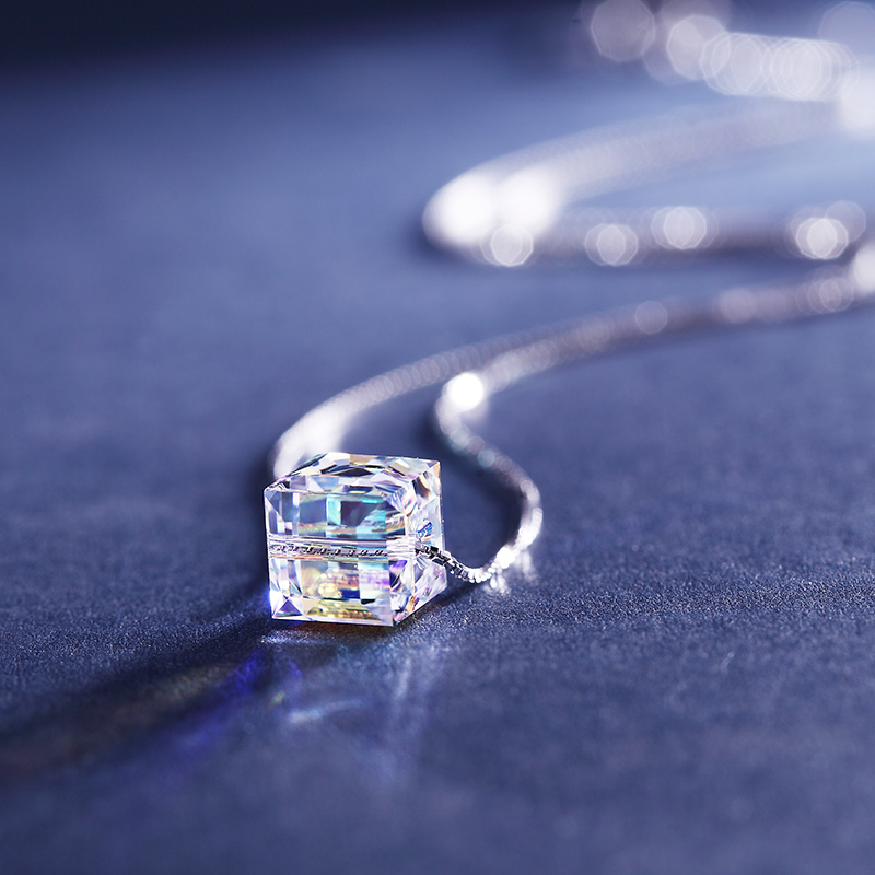 魔方水晶項(xiàng)鏈圖片/魔方水晶項(xiàng)鏈樣板圖 (2)