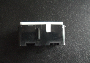 供應(yīng)廣東專業(yè)注塑雙色塑膠加工小配件深圳雙色注塑塑膠成型小配件