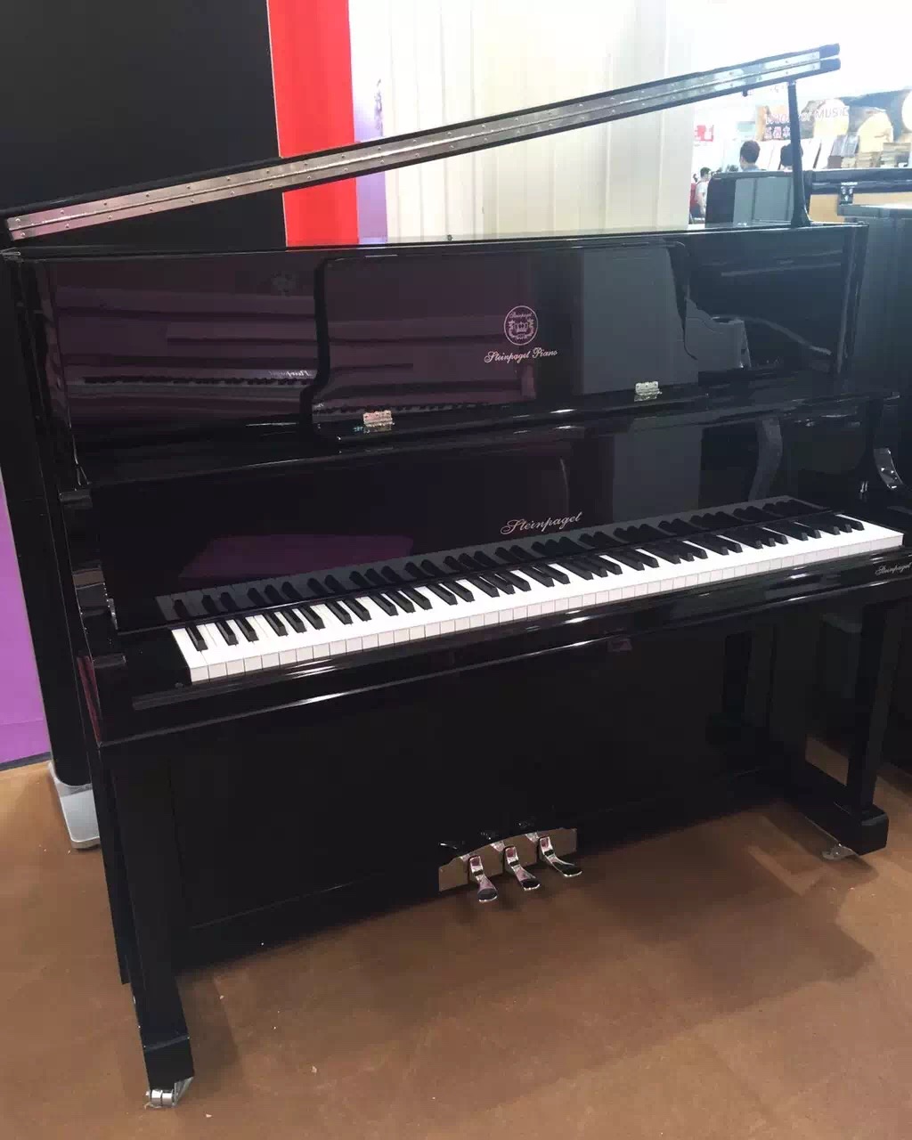 斯坦博爵鋼琴UP-126H圖片/斯坦博爵鋼琴UP-126H樣板圖 (4)