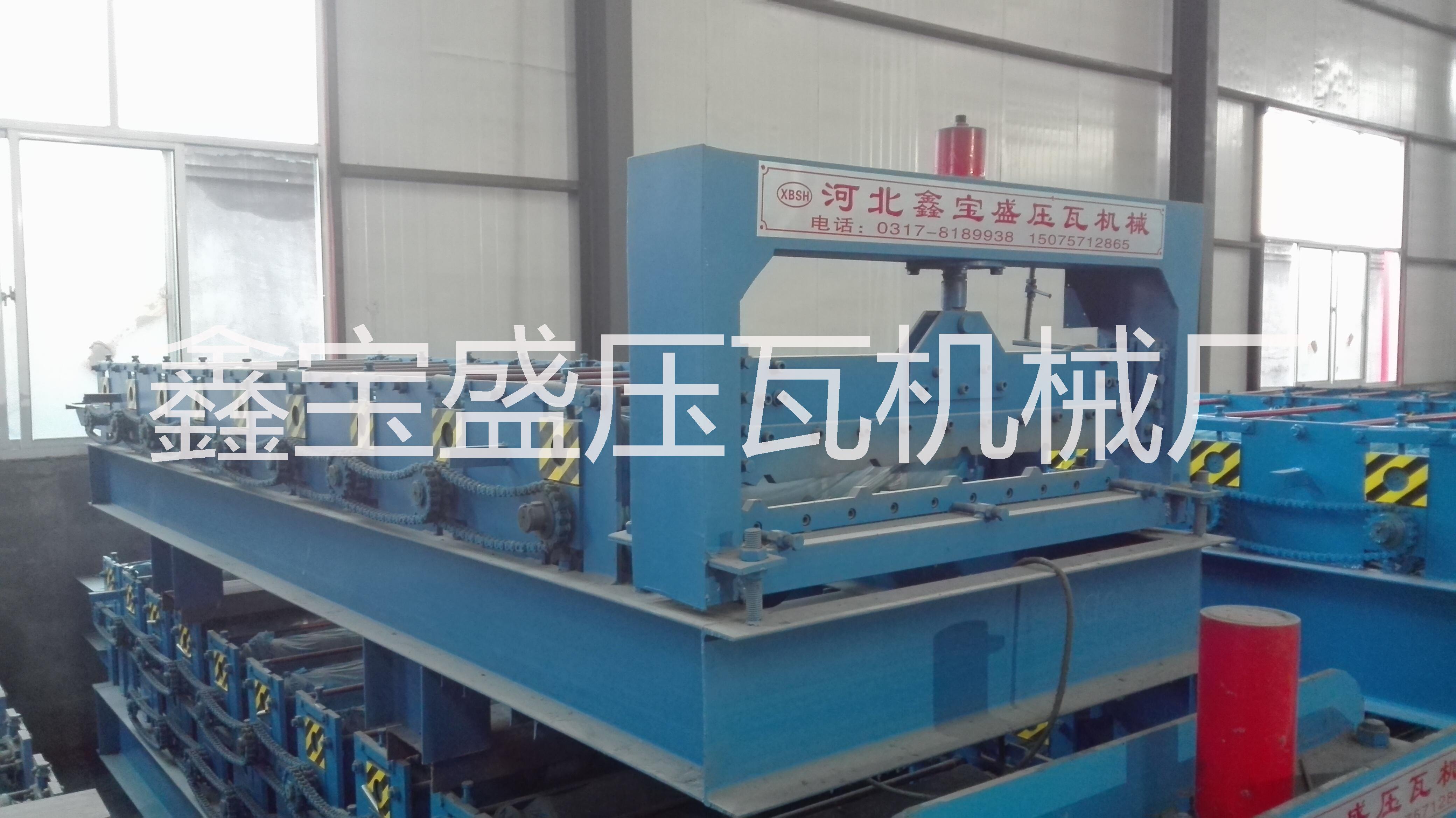 彩鋼板壓型設備圖片/彩鋼板壓型設備樣板圖 (1)