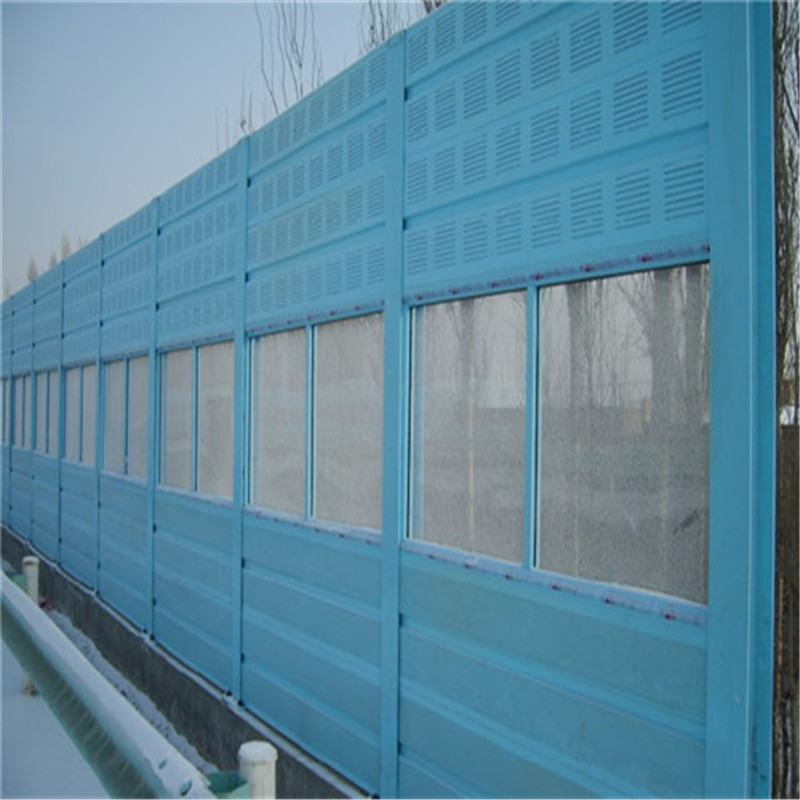 超軒絲網(wǎng)專業(yè)生產(chǎn)高速公路聲屏障 金屬聲屏障 聲屏障高速公路隔音墻 高速公路聲屏障 鍍鋅隔音墻