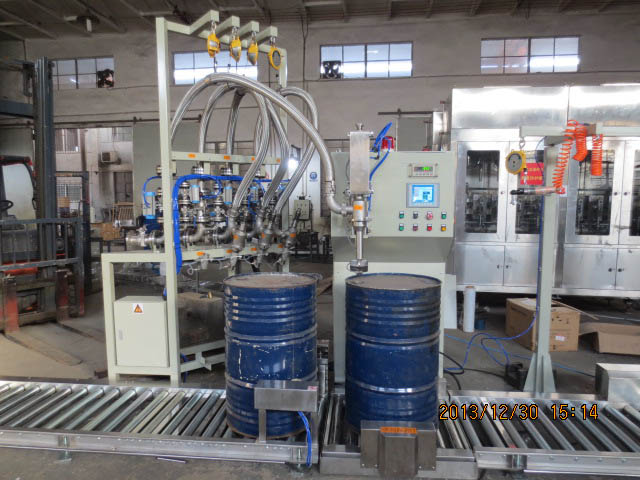 全自動(dòng)雙工位灌裝機(jī)圖片/全自動(dòng)雙工位灌裝機(jī)樣板圖 (4)