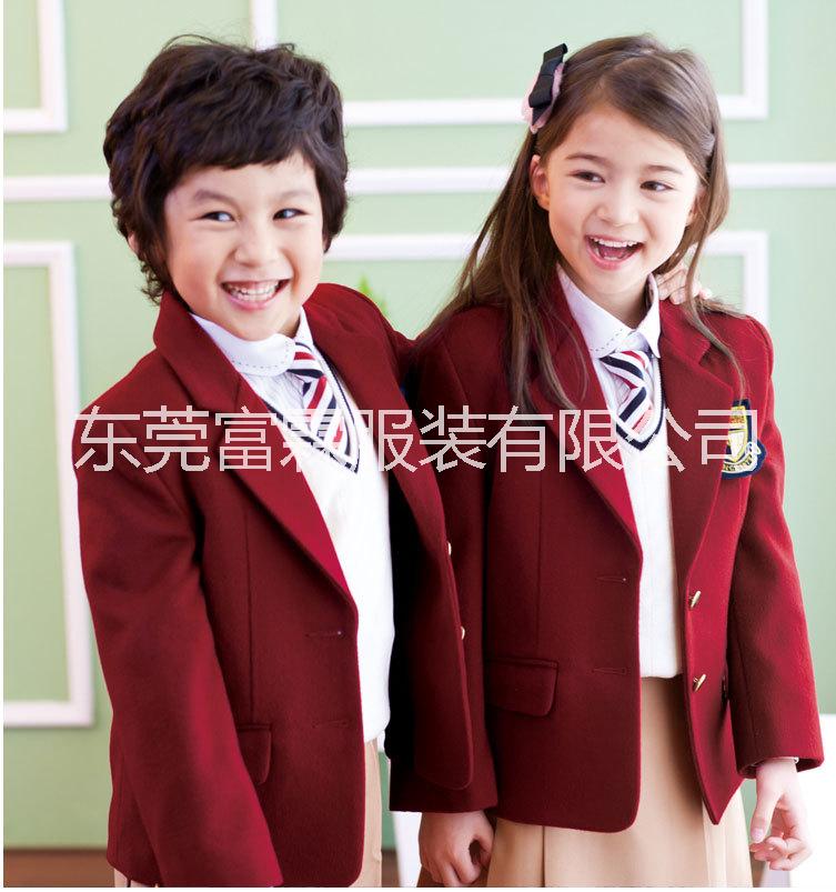 新疆幼兒園學校校服圖片