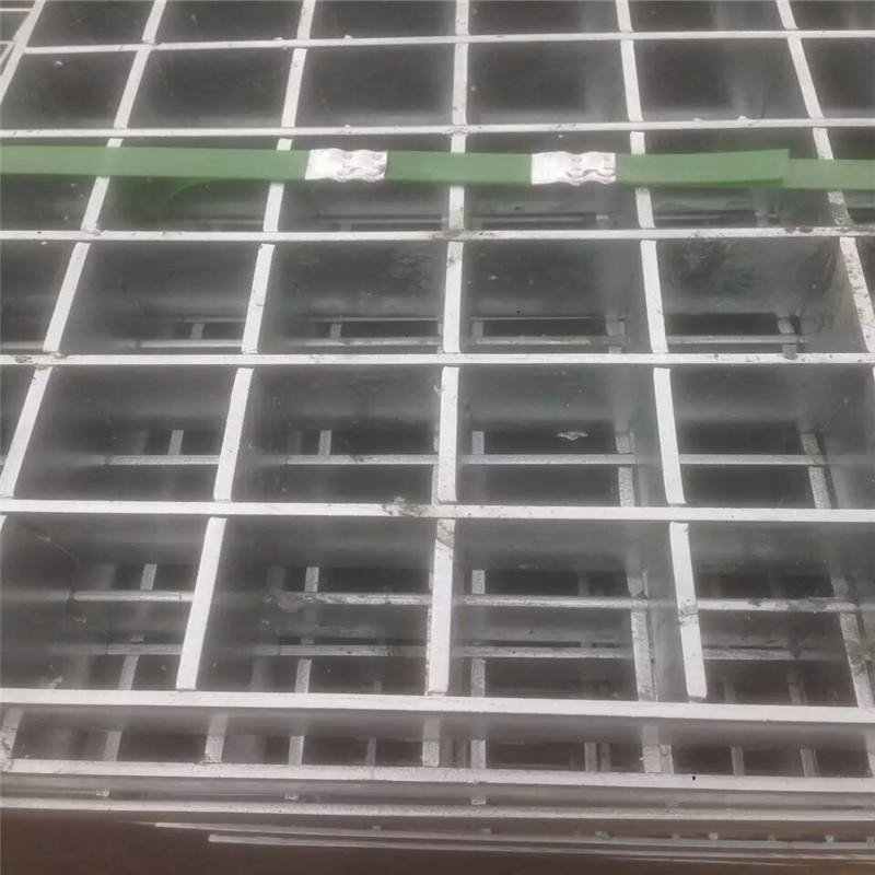 鋼格柵板 平臺鋼格板圖片