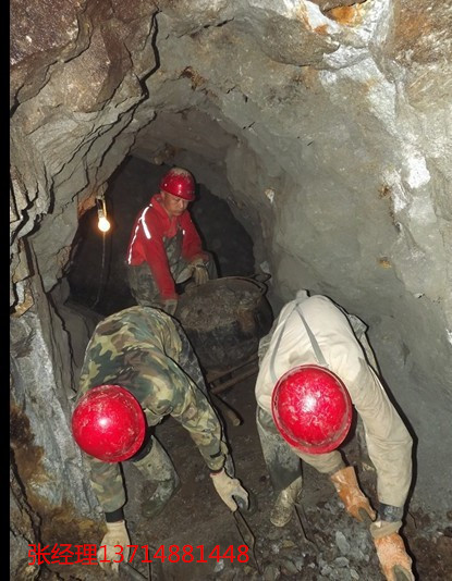 液壓劈裂機(jī) 建筑橋墩基巖石地基巖拆除設(shè)備