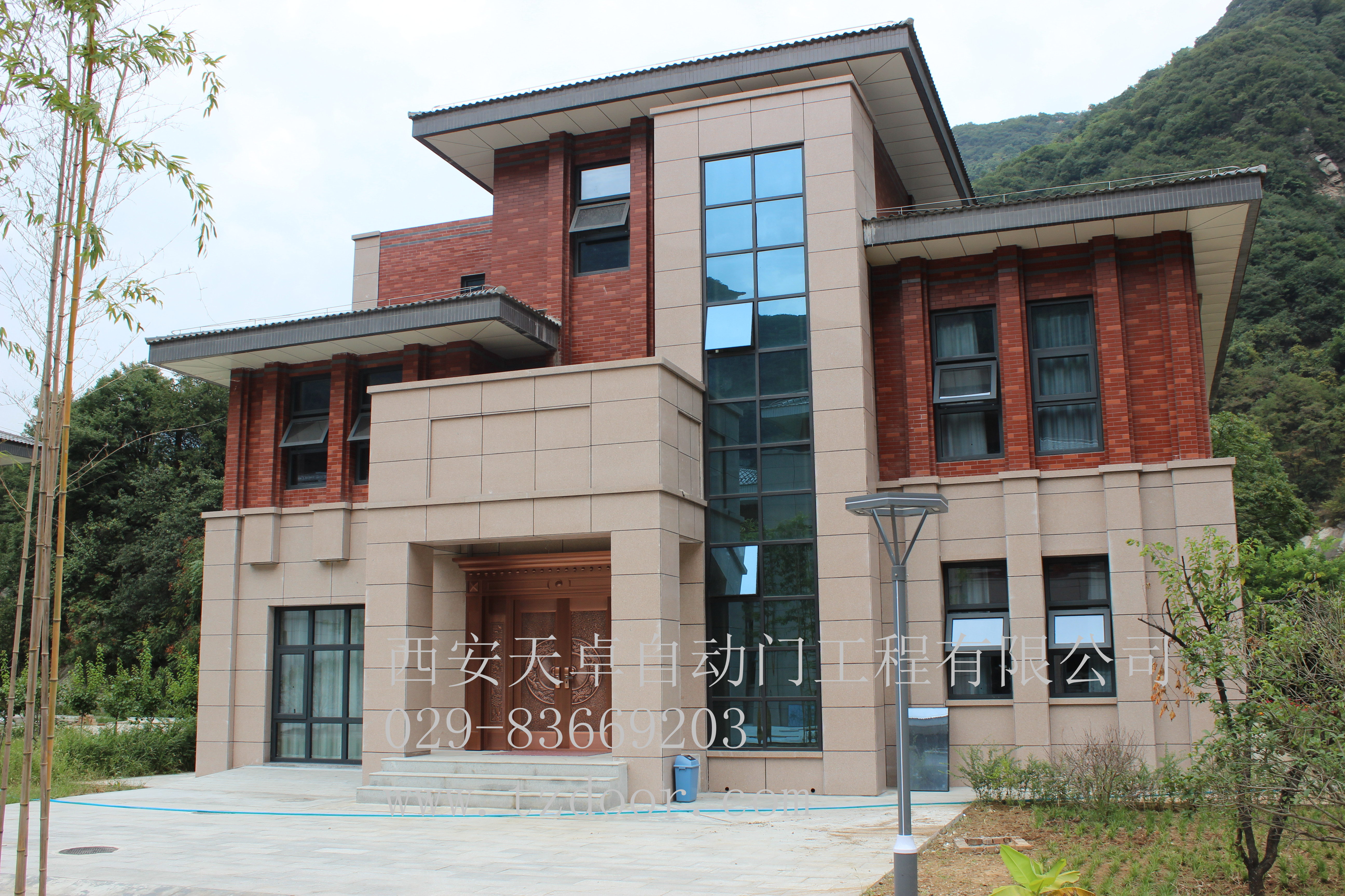 別墅銅門供應商圖片