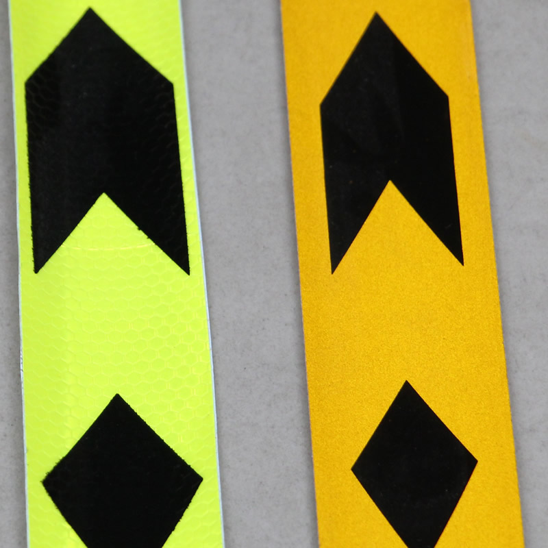 貨車(chē)尾部反光貼 箭頭指示導(dǎo)向標(biāo)識(shí)