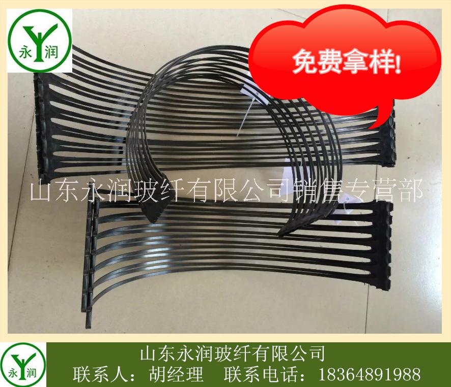 單向拉伸塑料土工格柵廠家直銷  防裂貼 抗裂貼  玻纖格柵  鋼塑格柵
