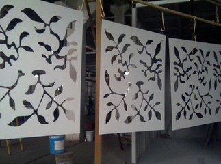 便于空氣的流通、排氣、散熱的吊頂天花 鋁天花價(jià)格 鋁單板價(jià)格 鋁方通價(jià)格 包墻板價(jià)格