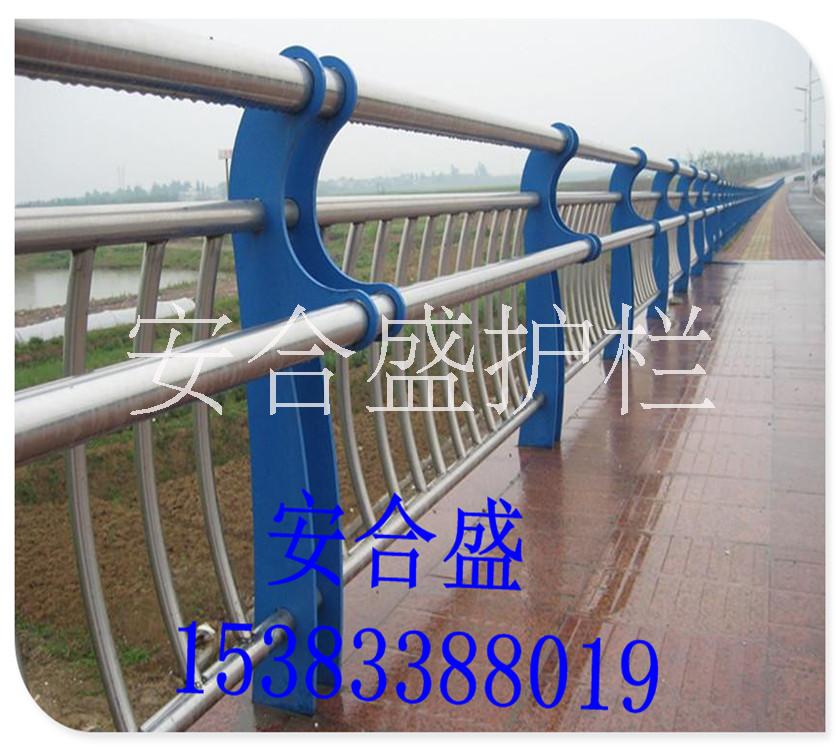 河道護欄圖片/河道護欄樣板圖 (3)