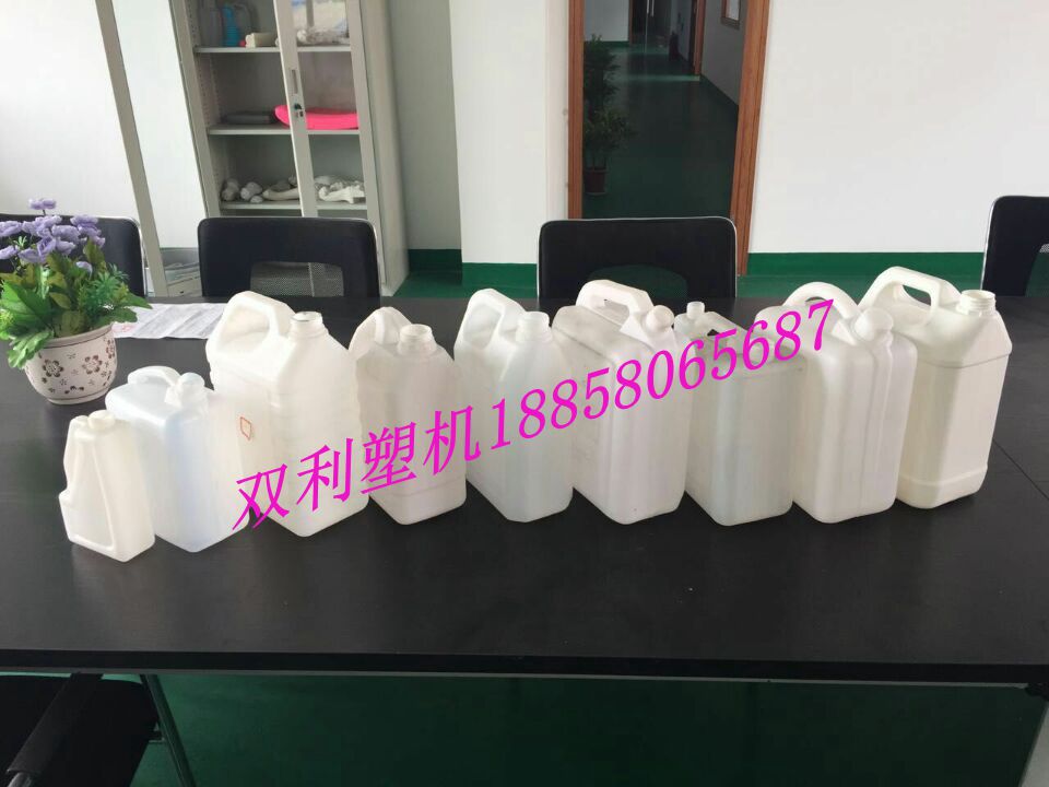 水瓶吹塑圖片/水瓶吹塑樣板圖 (3)