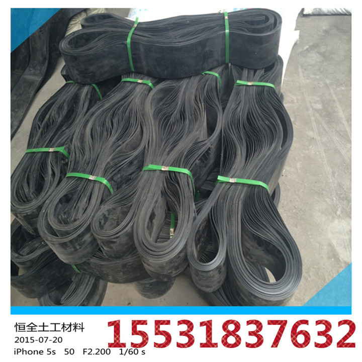 護(hù)坡蜂巢土工格室圖片