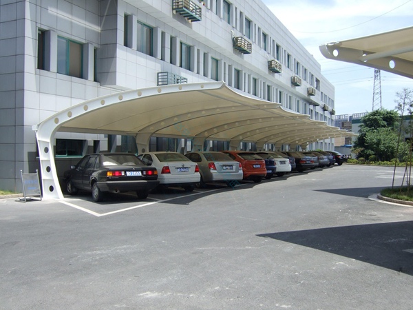 上海加厚加固膜結(jié)構(gòu)車棚訂做價格圖片