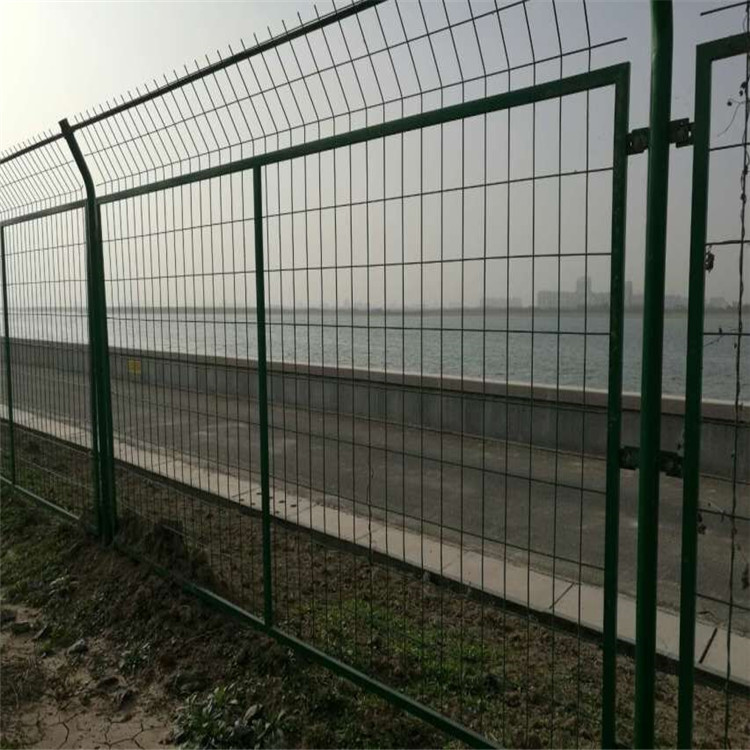 水源隔離防護(hù)網(wǎng)圖片/水源隔離防護(hù)網(wǎng)樣板圖 (4)