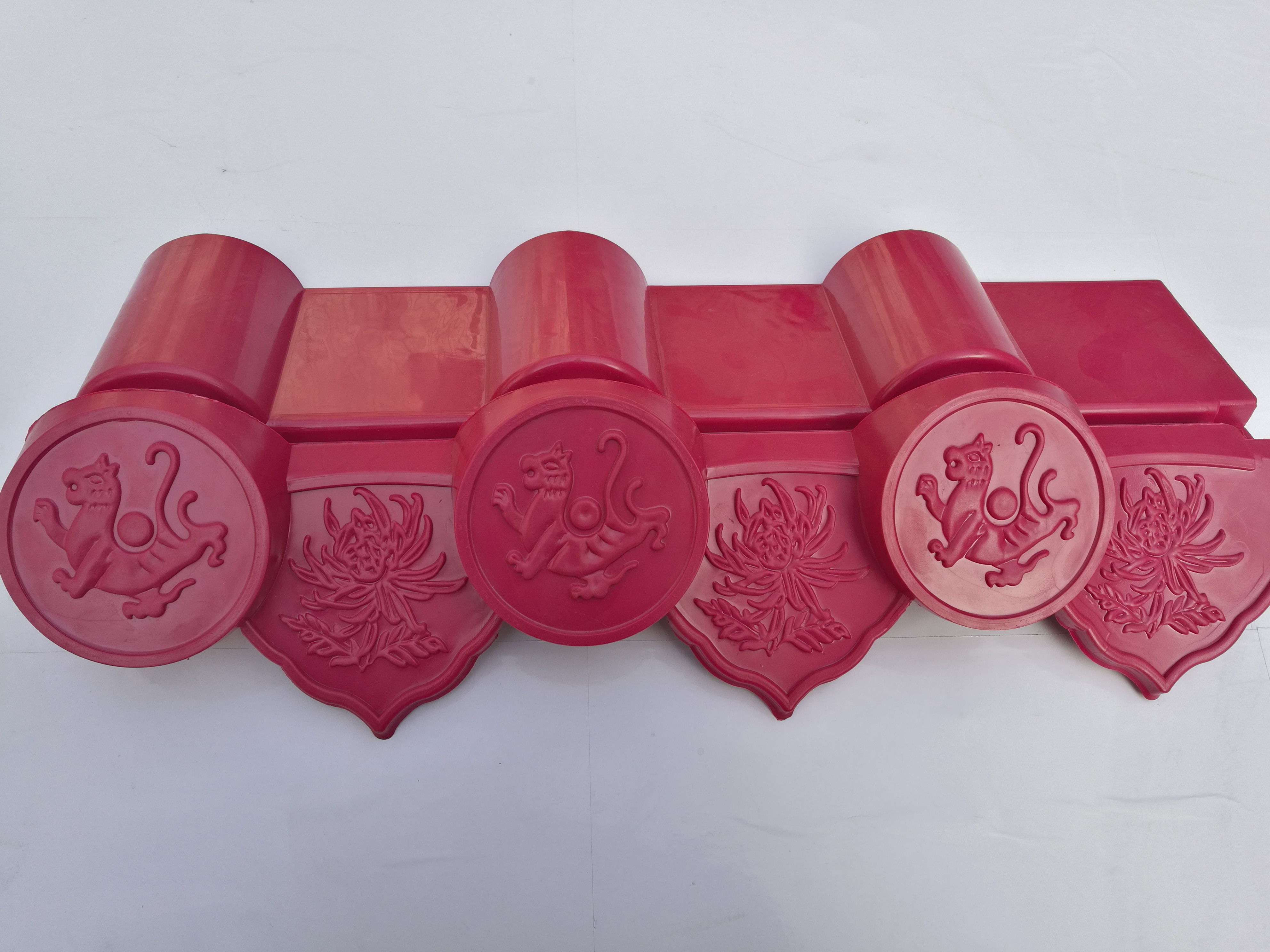 河北邢臺(tái)路昌橡塑制品 合成樹脂瓦配件滴水檐  合成樹脂瓦配件翹腳 合成樹脂瓦配件ASA仿古滴水檐