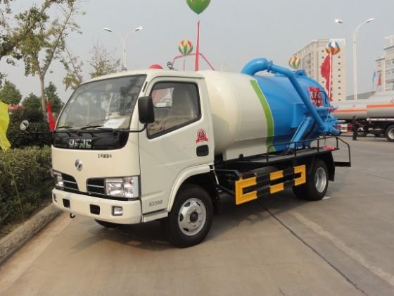 國五東風福瑞卡3-4方吸污車圖片