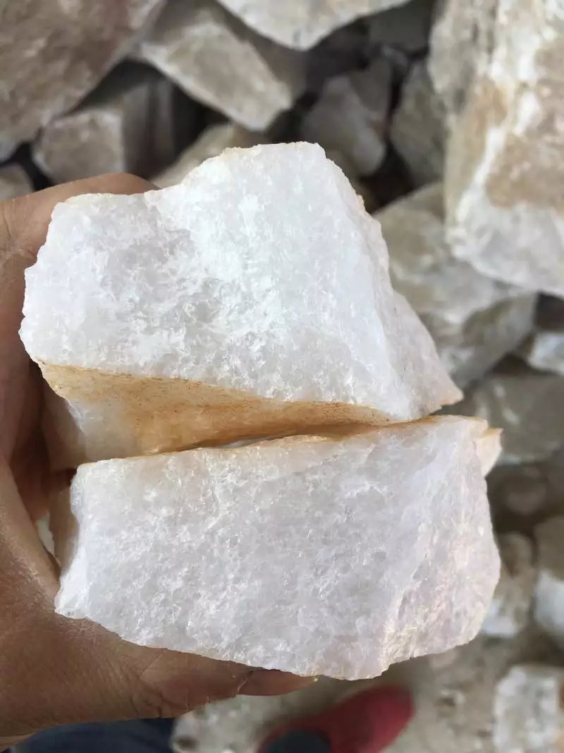 粒度石英砂圖片