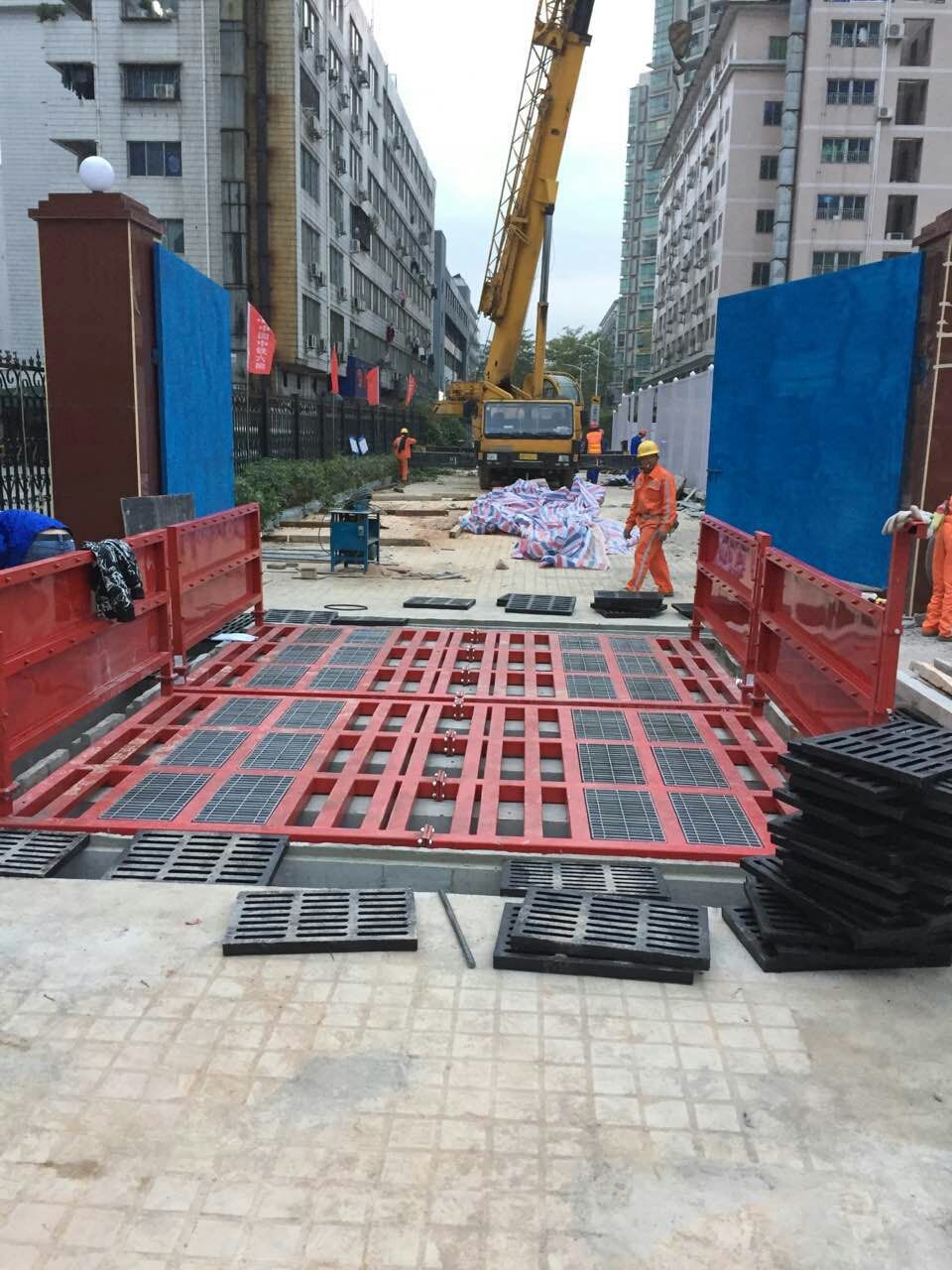 平陽(yáng)工程車輛自動(dòng)洗輪機(jī)圖片