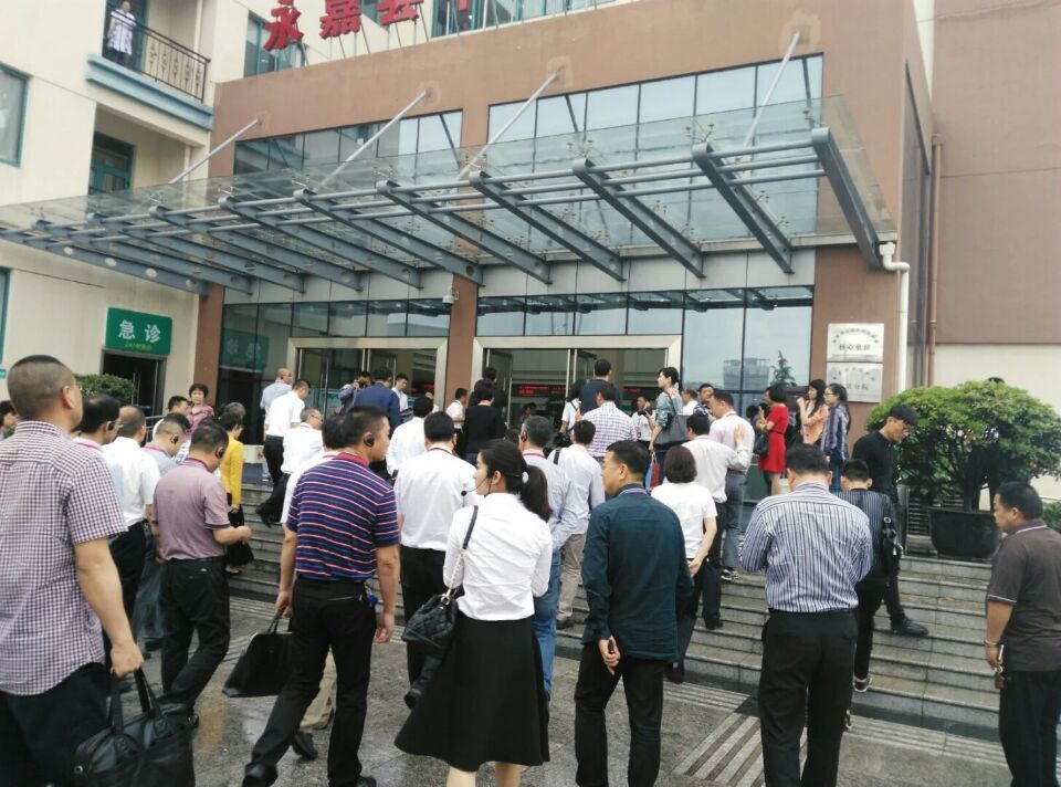 小學生知識競賽采用的講解器租憑圖片