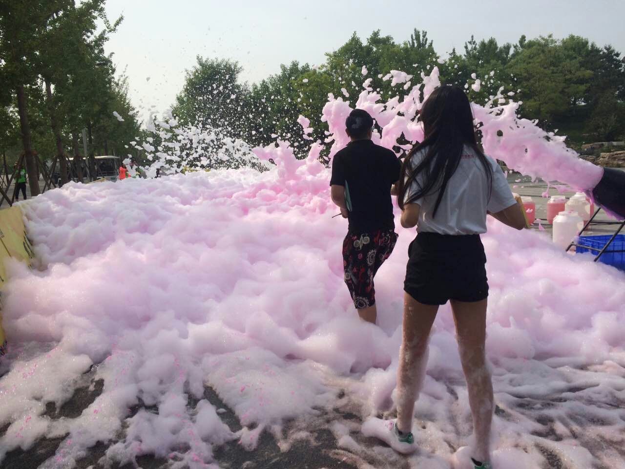 夏天*爆泡沫派對(duì)彩色泡泡跑泡沫 北京夏天*爆泡沫派對(duì)彩色泡
