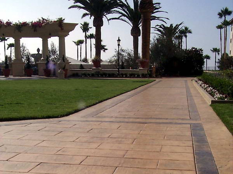 沈陽市市政園林道路藝術(shù)壓印地坪圖片