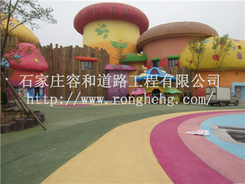 彩色透水混凝土的特點