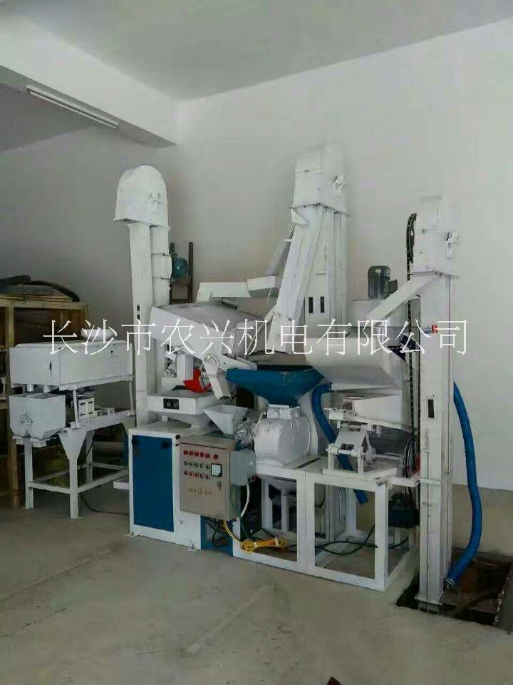 供應(yīng)貴州優(yōu)質(zhì)組合中小型輾米機(jī)|輾米機(jī)價(jià)格廠家/采購(gòu)批發(fā)