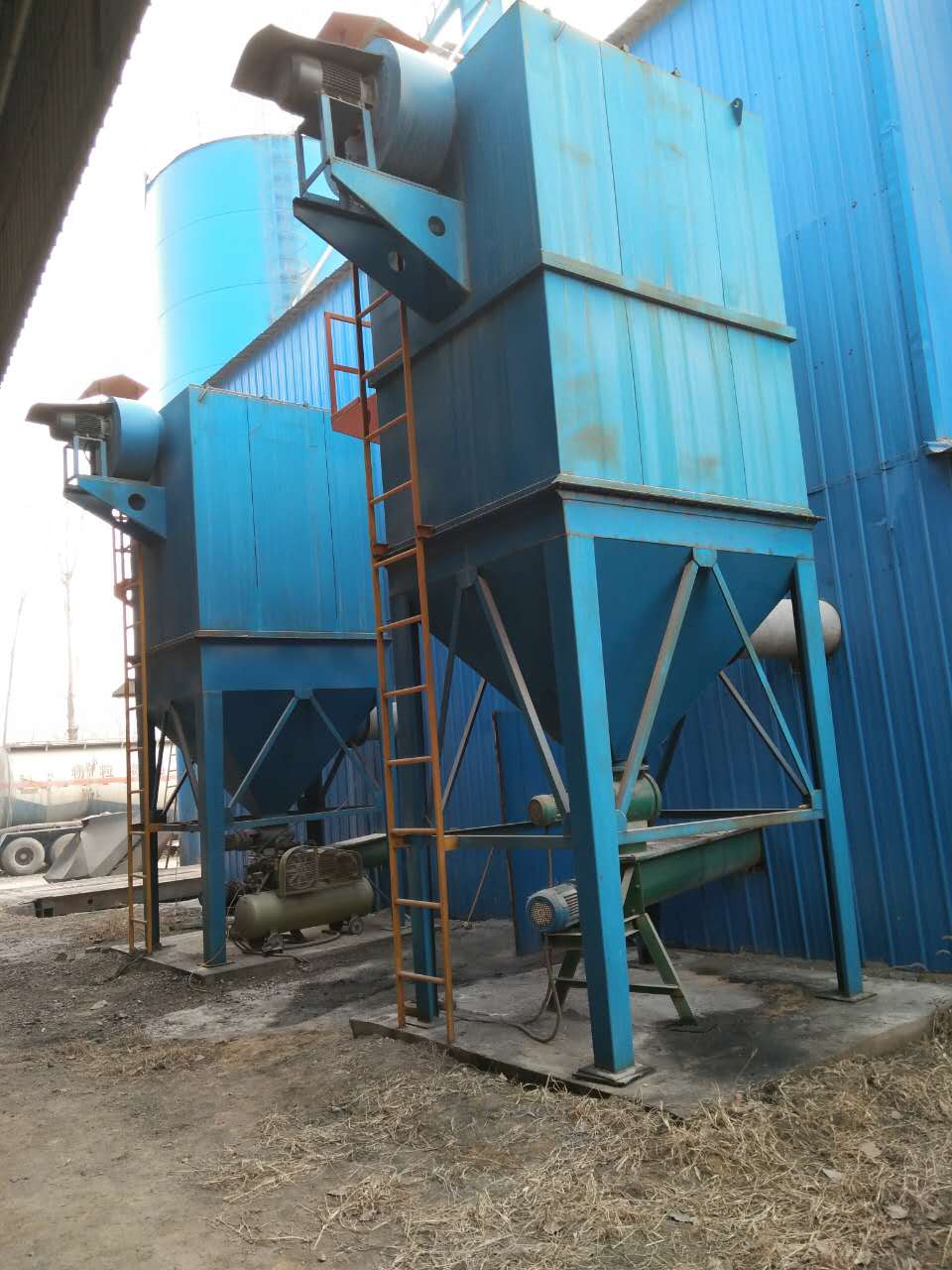 單機(jī)布袋除塵器圖片