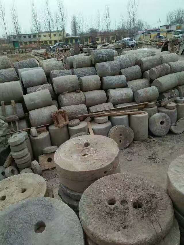 老石頭照片