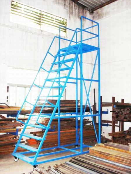 長(zhǎng)沙永展安貨架登高車圖片