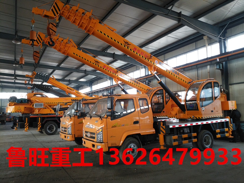 小型吊車圖片/小型吊車樣板圖 (1)
