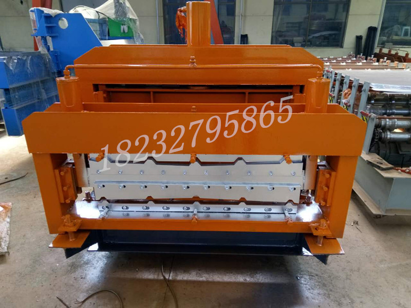 840-900琉璃瓦雙層  壓瓦機(jī)生產(chǎn)廠家 樓承板設(shè)備 C型鋼機(jī)