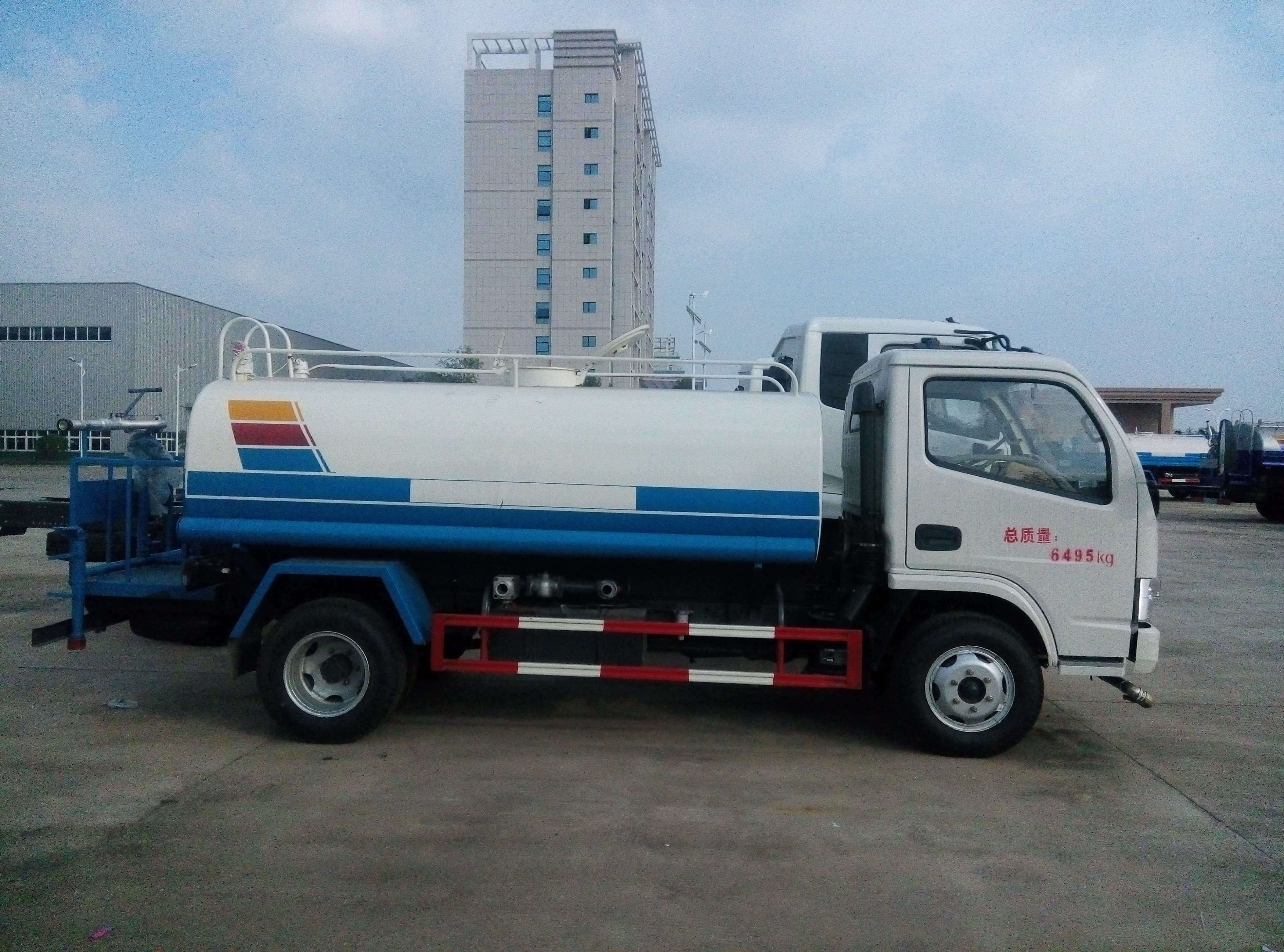 5噸灑水車圖片/5噸灑水車樣板圖 (4)