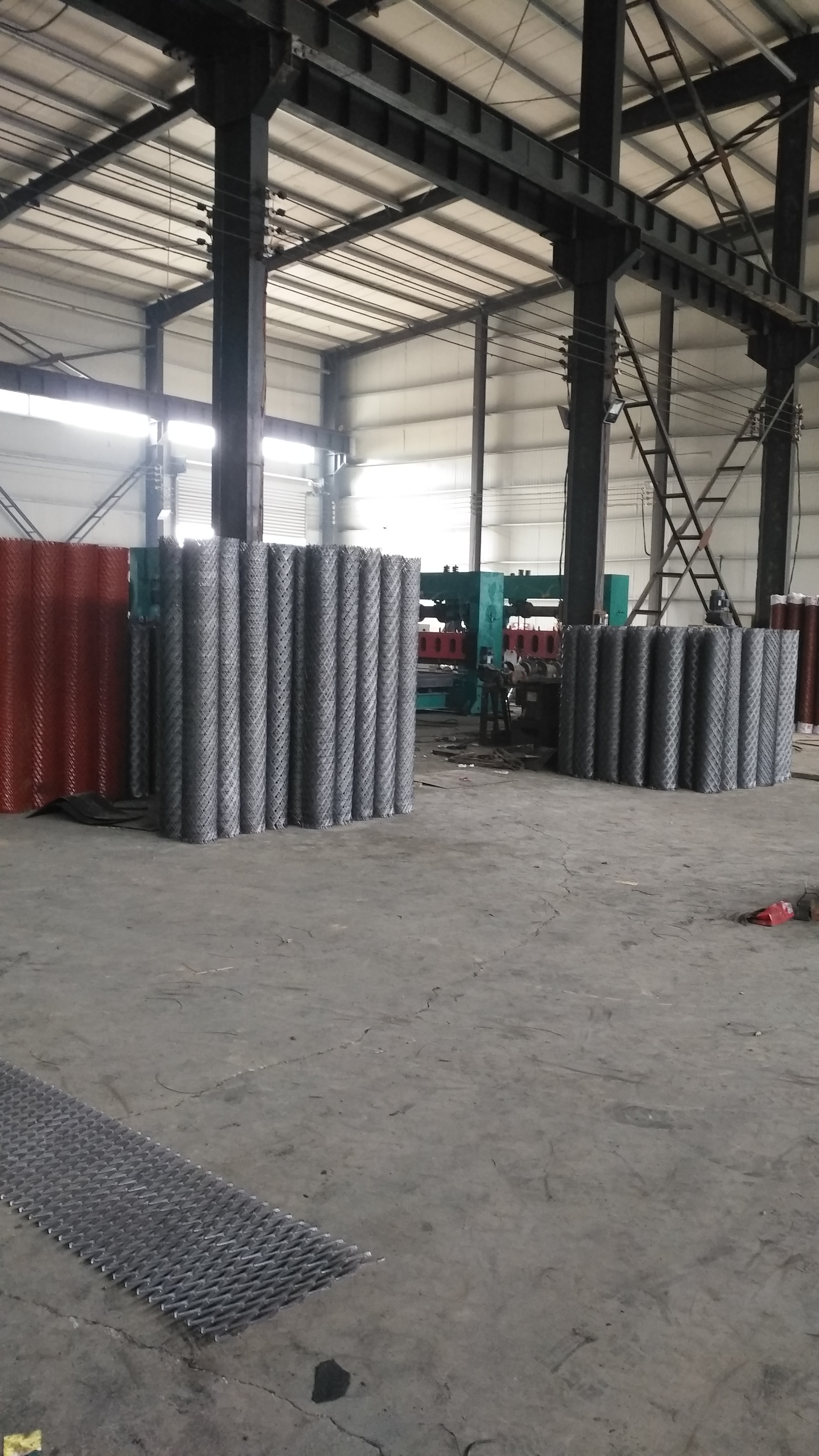 鍍鋅板菱形網(wǎng).不銹鋼菱形網(wǎng)圖片/鍍鋅板菱形網(wǎng).不銹鋼菱形網(wǎng)樣板圖 (3)