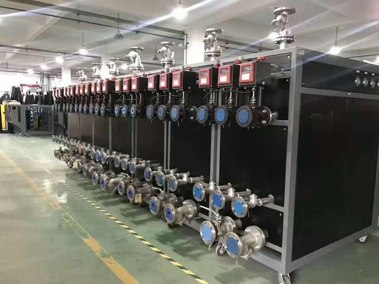 模溫機(jī)圖片/模溫機(jī)樣板圖 (4)