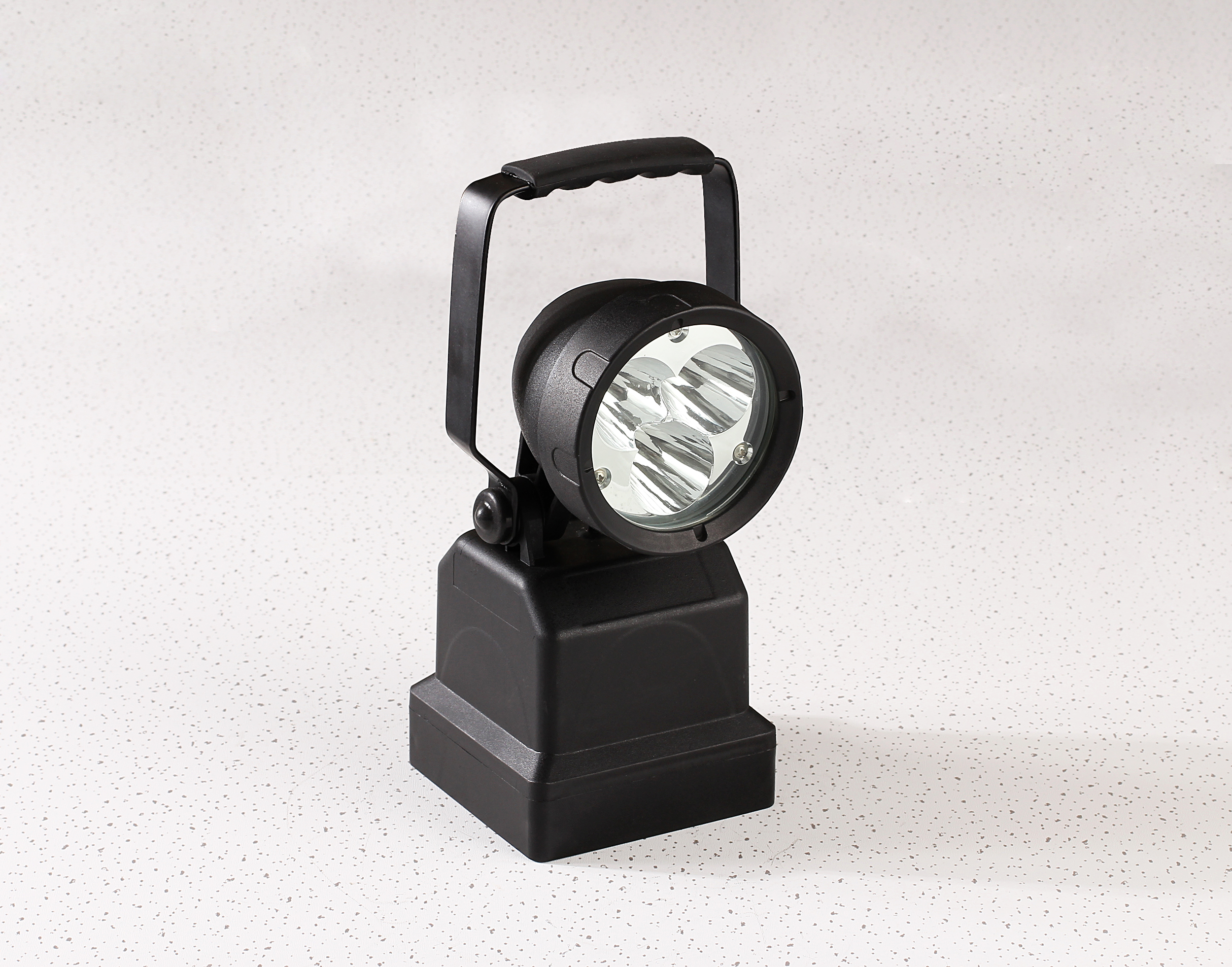 BAD309E便攜式多功能強(qiáng)光燈圖片