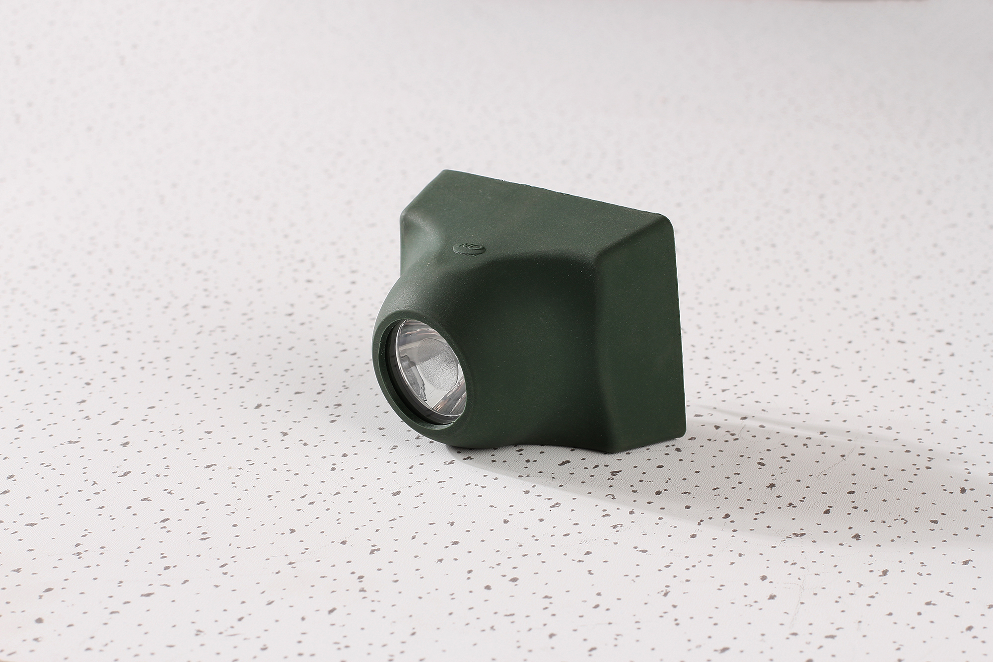 海洋王IW5110固態(tài)防爆頭燈 移動強光頭燈 礦用應(yīng)急燈