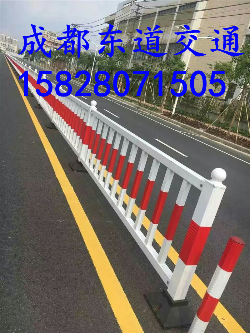 甘肅交通道路護(hù)欄廠家直銷(xiāo)|甘肅交圖片