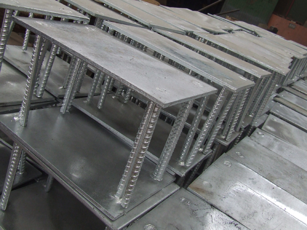 鋼材批發(fā)圖片/鋼材批發(fā)樣板圖 (2)