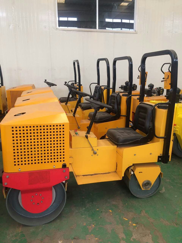 5噸座駕式壓路機圖片/5噸座駕式壓路機樣板圖 (4)