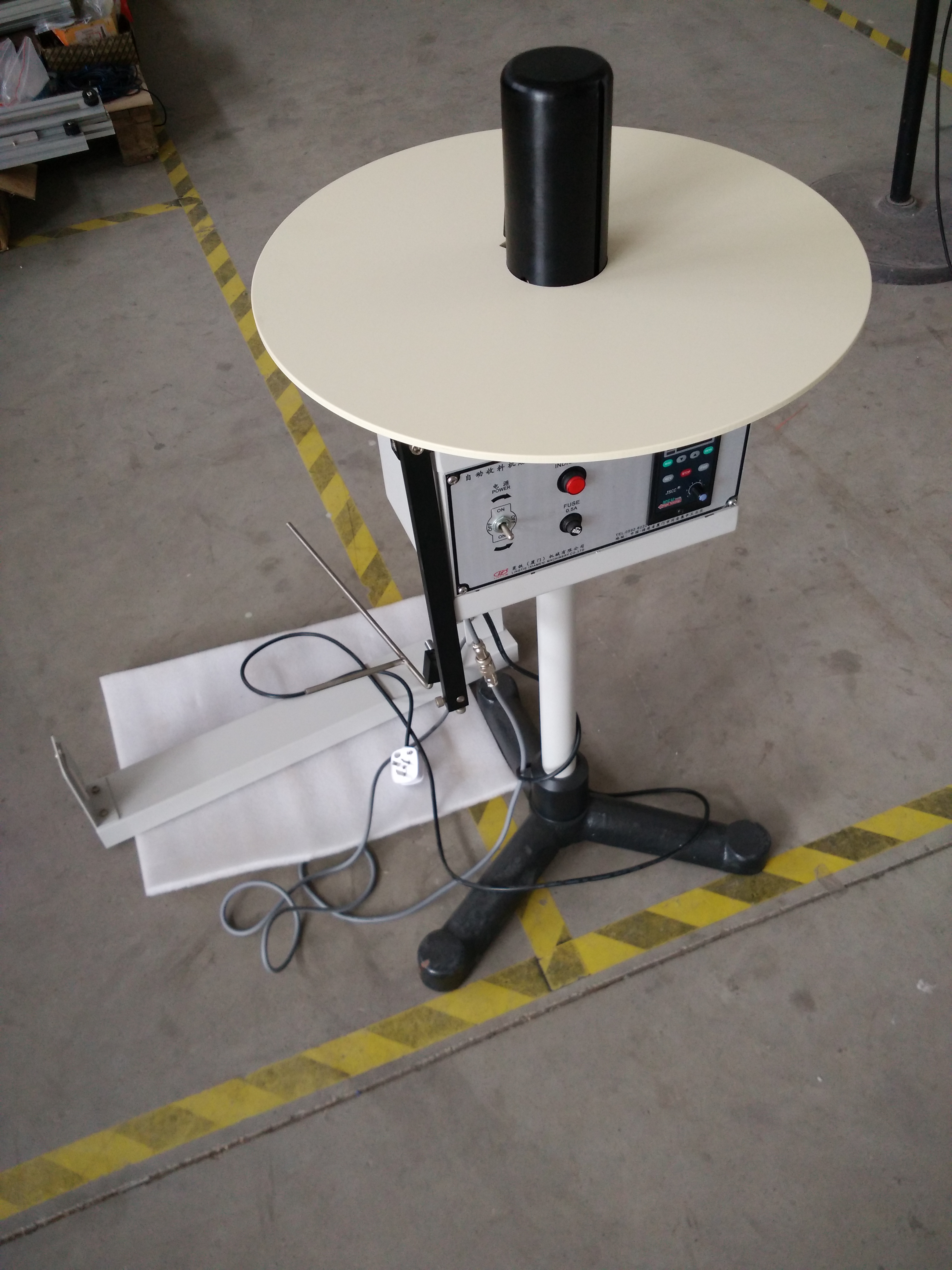 卷料收料機(jī)圖片/卷料收料機(jī)樣板圖 (2)