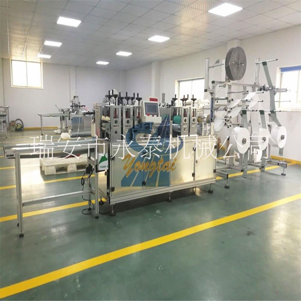 口罩打片機(jī) 無紡布口罩本體機(jī)圖片