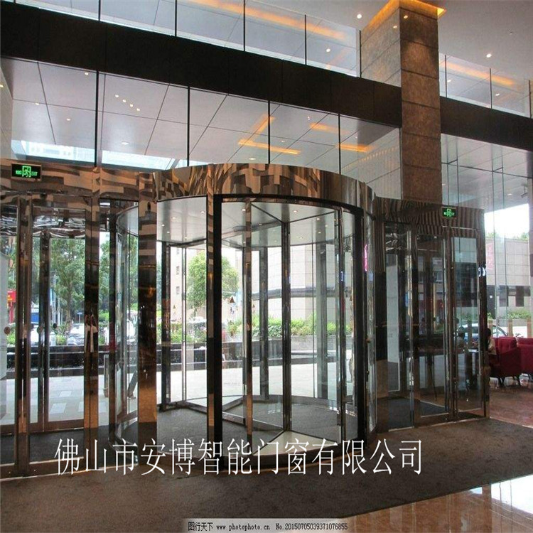 酒店旋轉(zhuǎn)門圖片/酒店旋轉(zhuǎn)門樣板圖 (2)