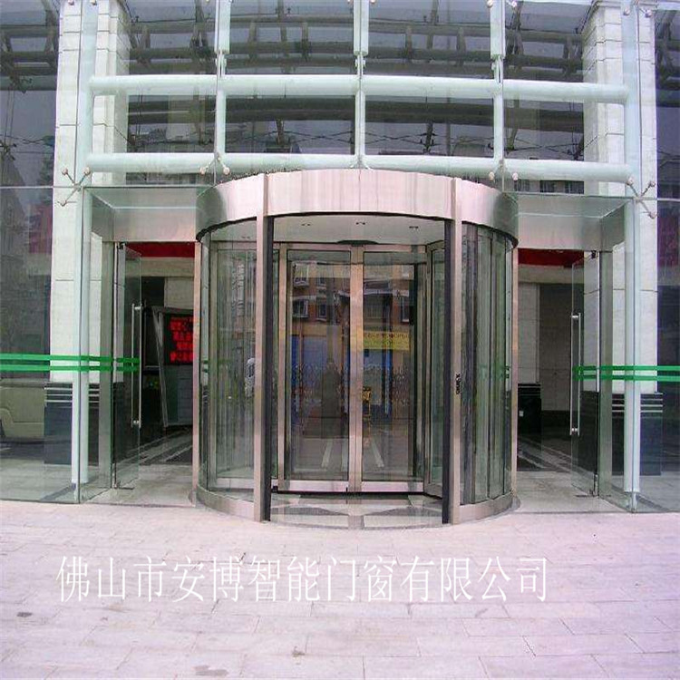 酒店旋轉(zhuǎn)門廠家圖片