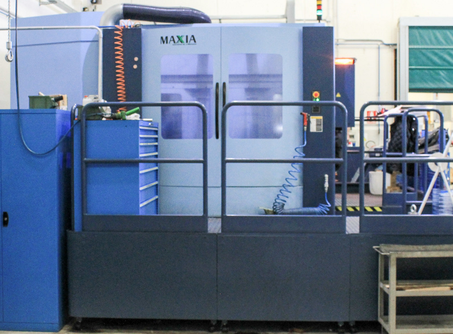 松浦五軸聯(lián)動臥式加工中心圖片