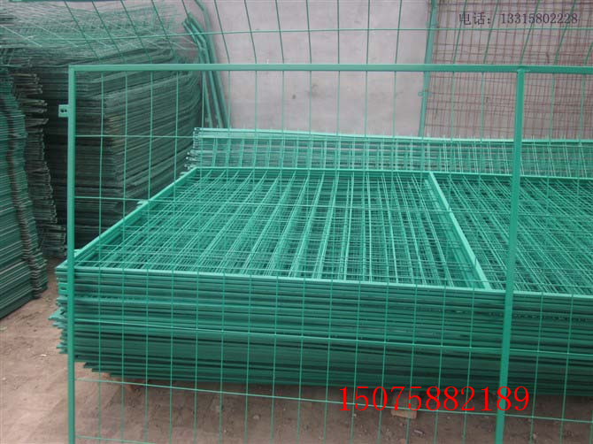 框架護(hù)欄網(wǎng)圖片/框架護(hù)欄網(wǎng)樣板圖 (2)